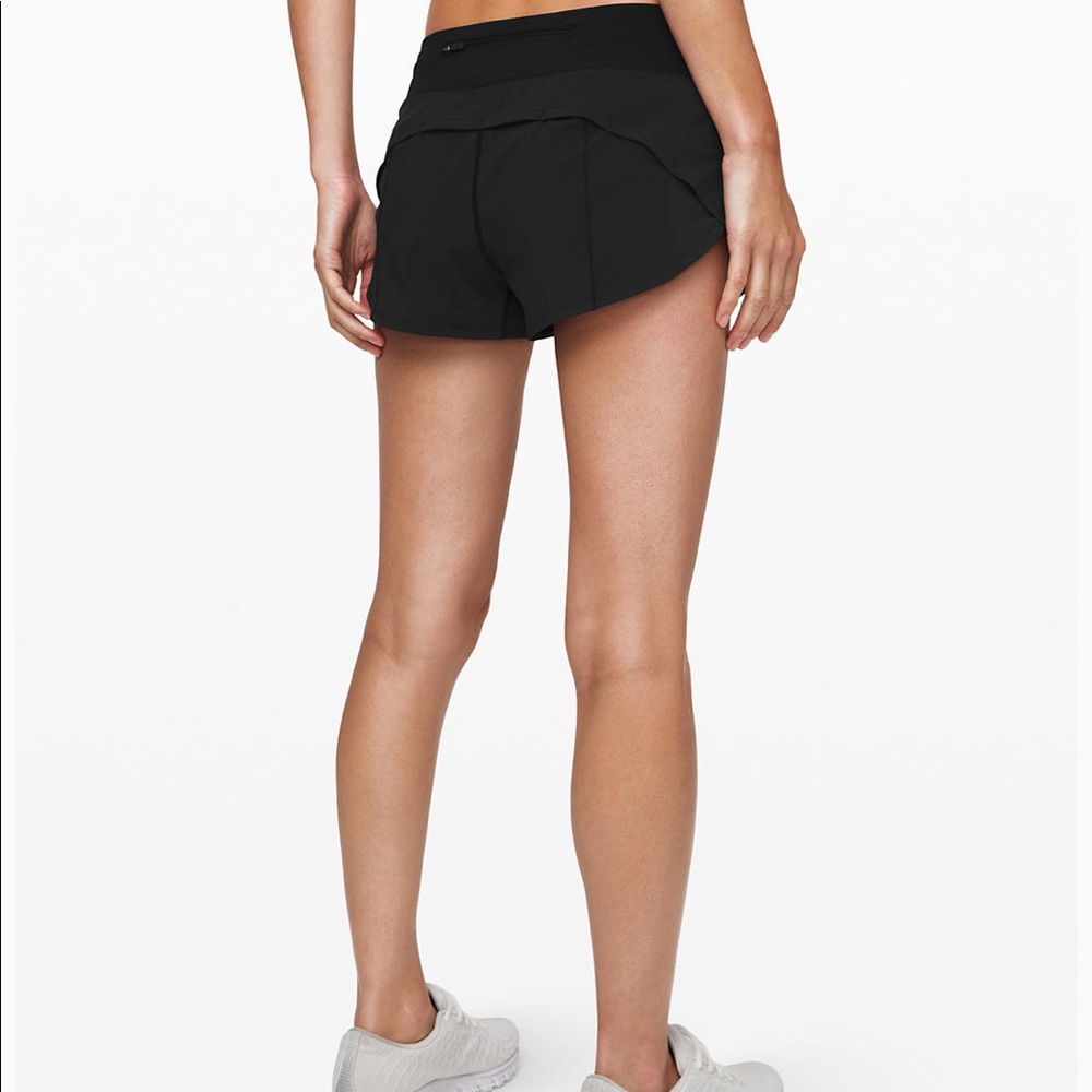 Black Lululemon Speed up short